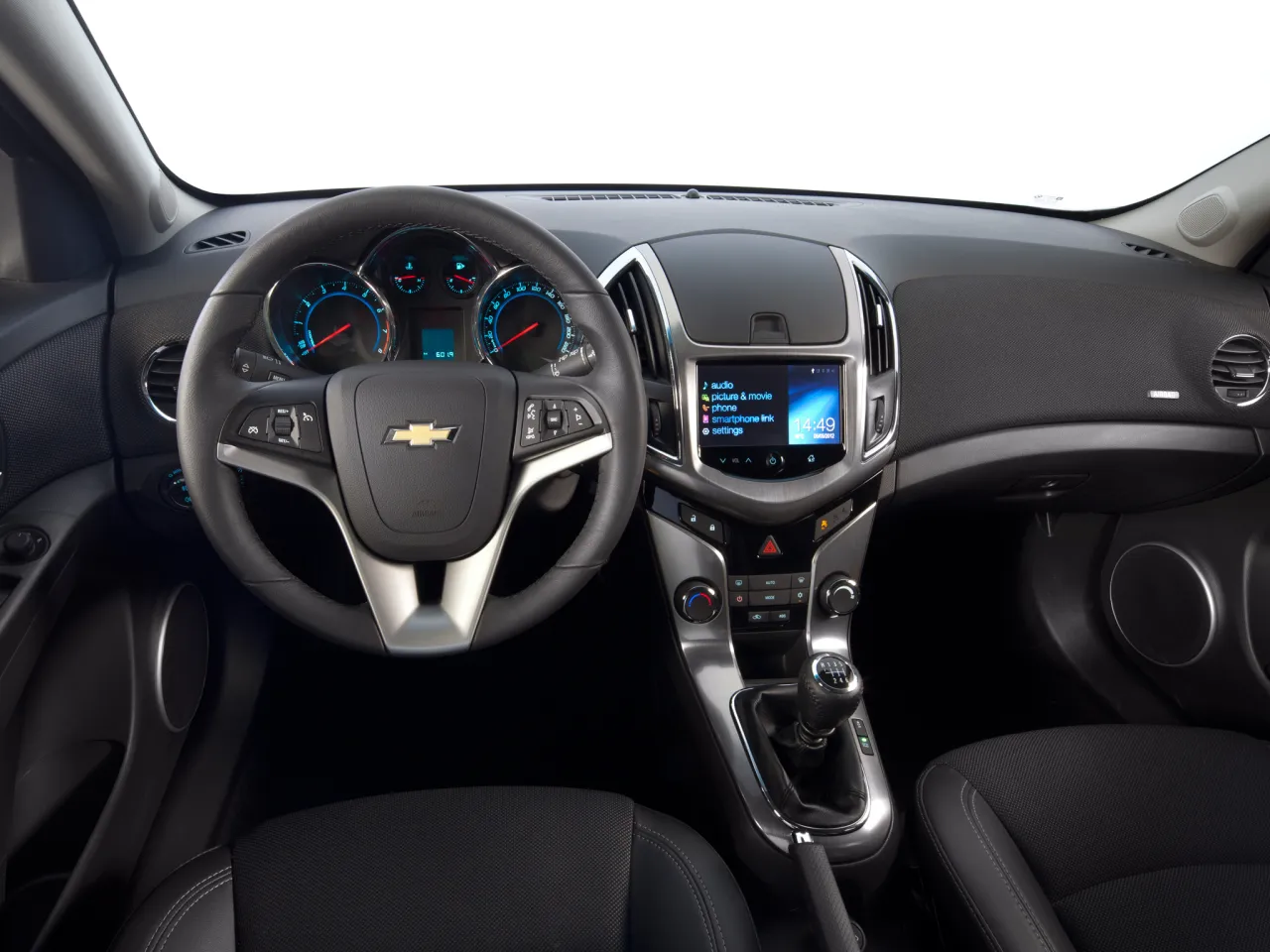 Купить Chevrolet Cruze: хэтчбек в Москве - новый Chevrolet Cruze: хэтчбек  от автосалона МАС Моторс